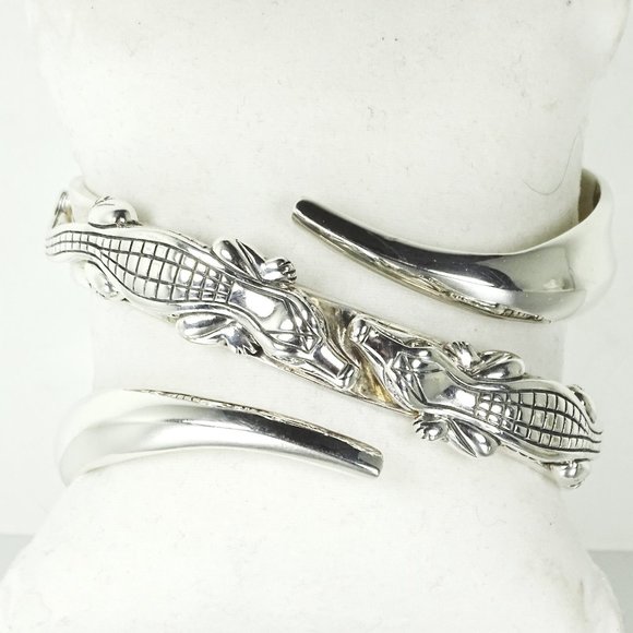 Barry Kieselstein-Cord Sterling Silver Alligators W/Diamond Eyes Cuff Bracelet - Picture 8 of 11